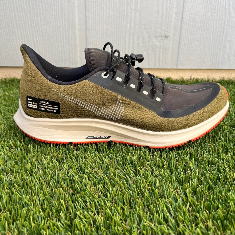 Nike Air Zoom Pegasus Shield Running Shoes Men’s Size 7.5 AA1643-300